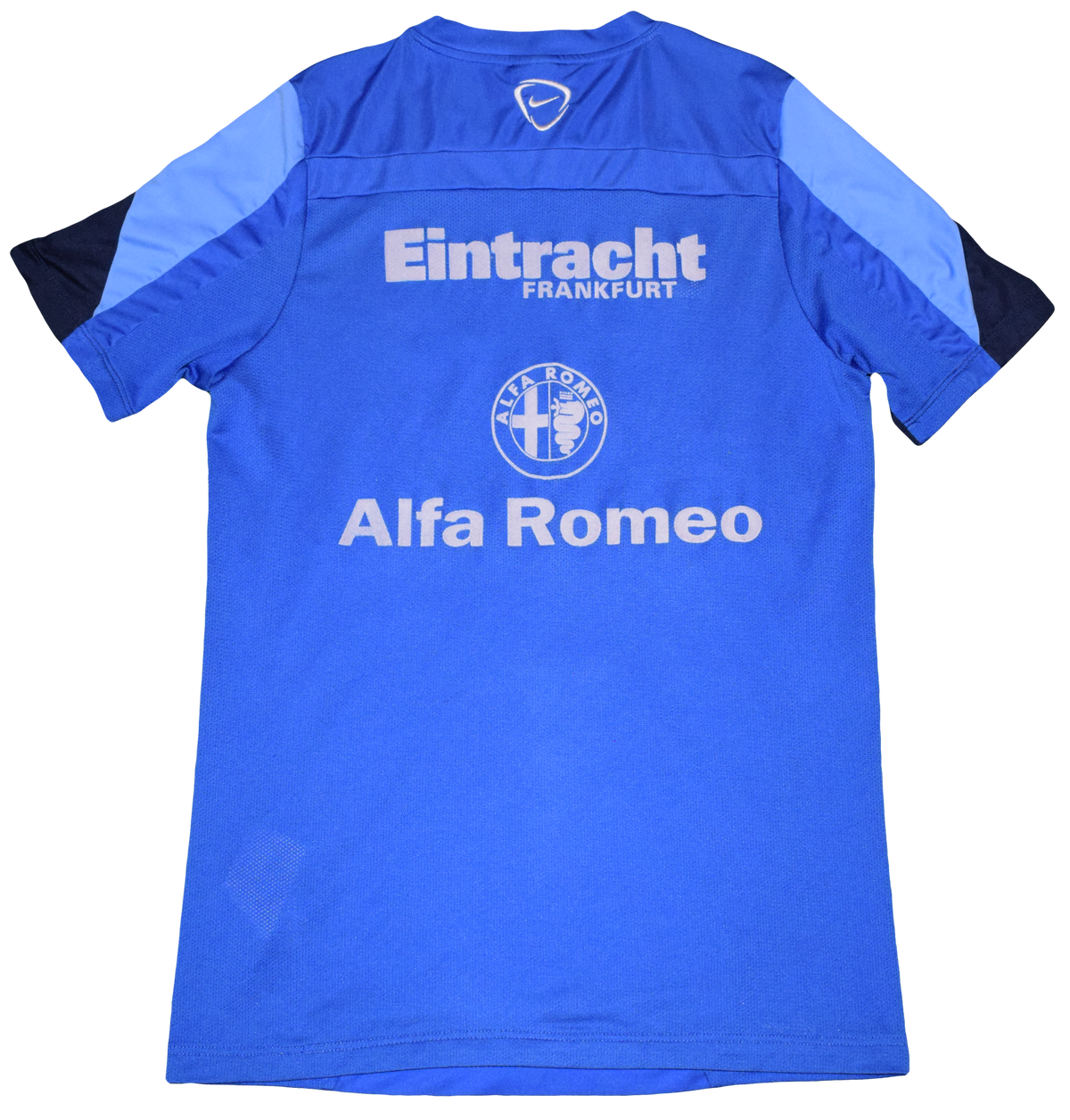 Eintracht Frankfurt 2014/15 Training kit Medium