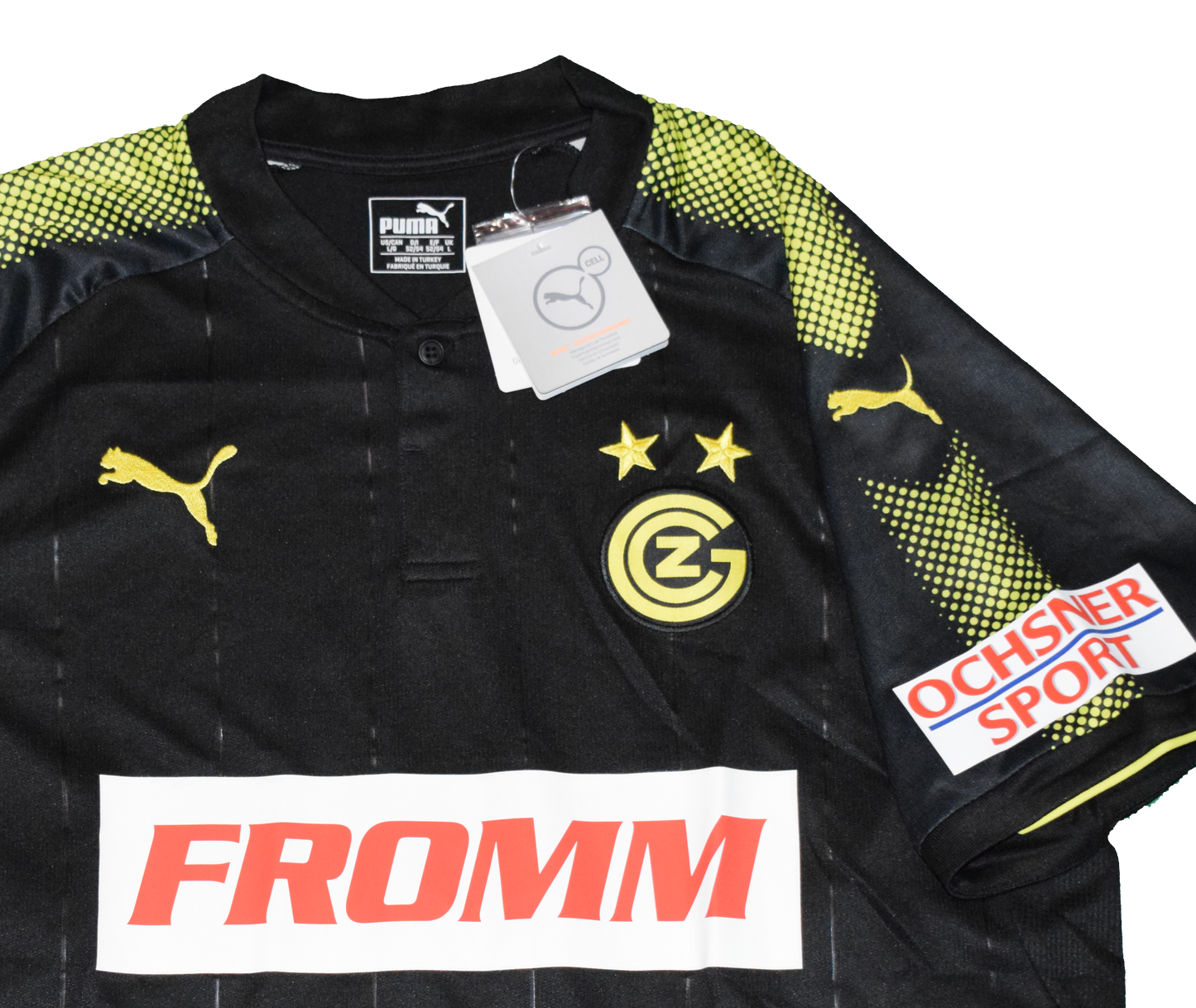 Grasshopper Zurich 2017/19 Away kit Large BNWT