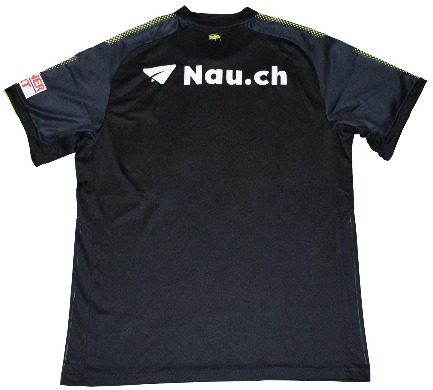 Grasshopper Zurich 2017/19 Away kit Large BNWT