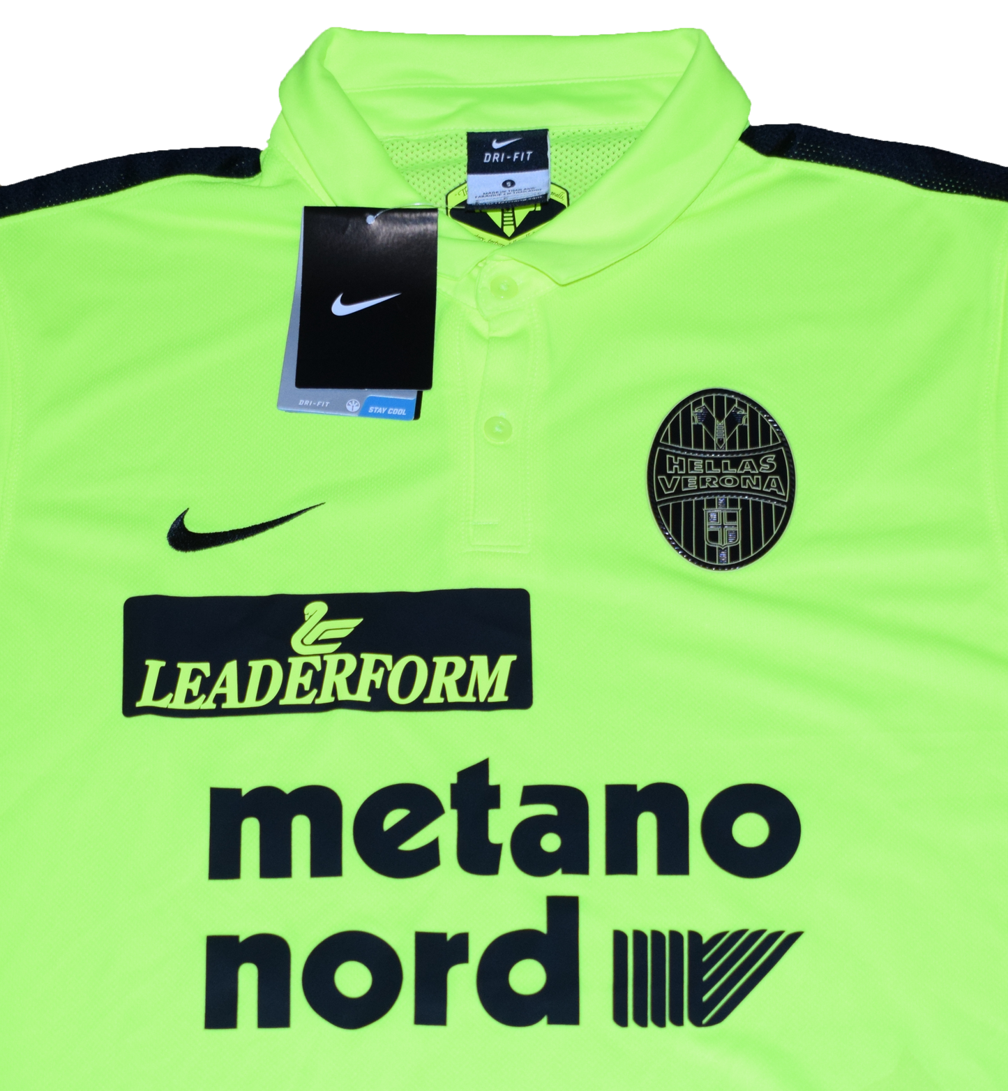 Hellas Verona 2015/16 Third kit Small BNWT