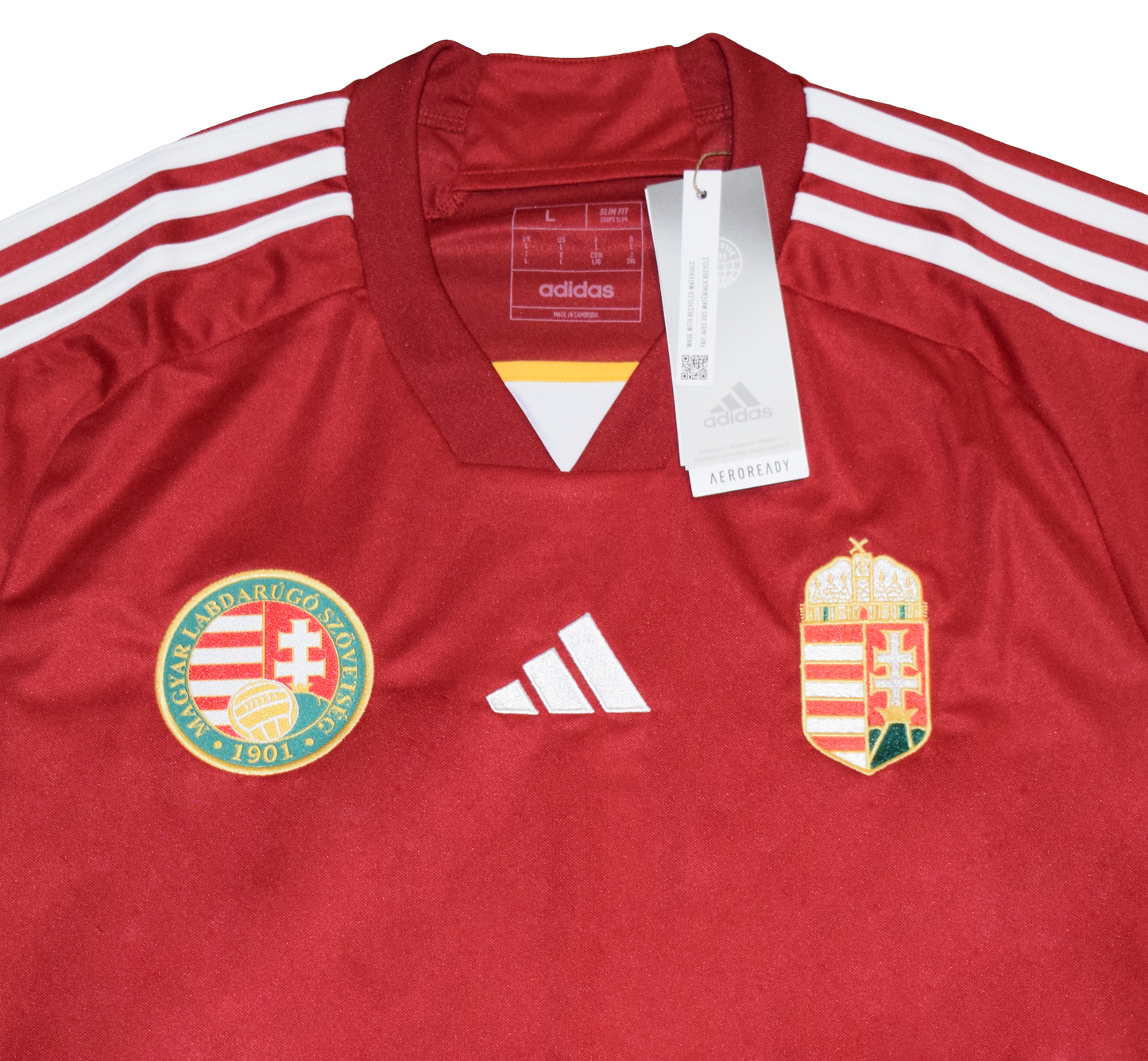 Hungary 2022 Home kit Large BNWT