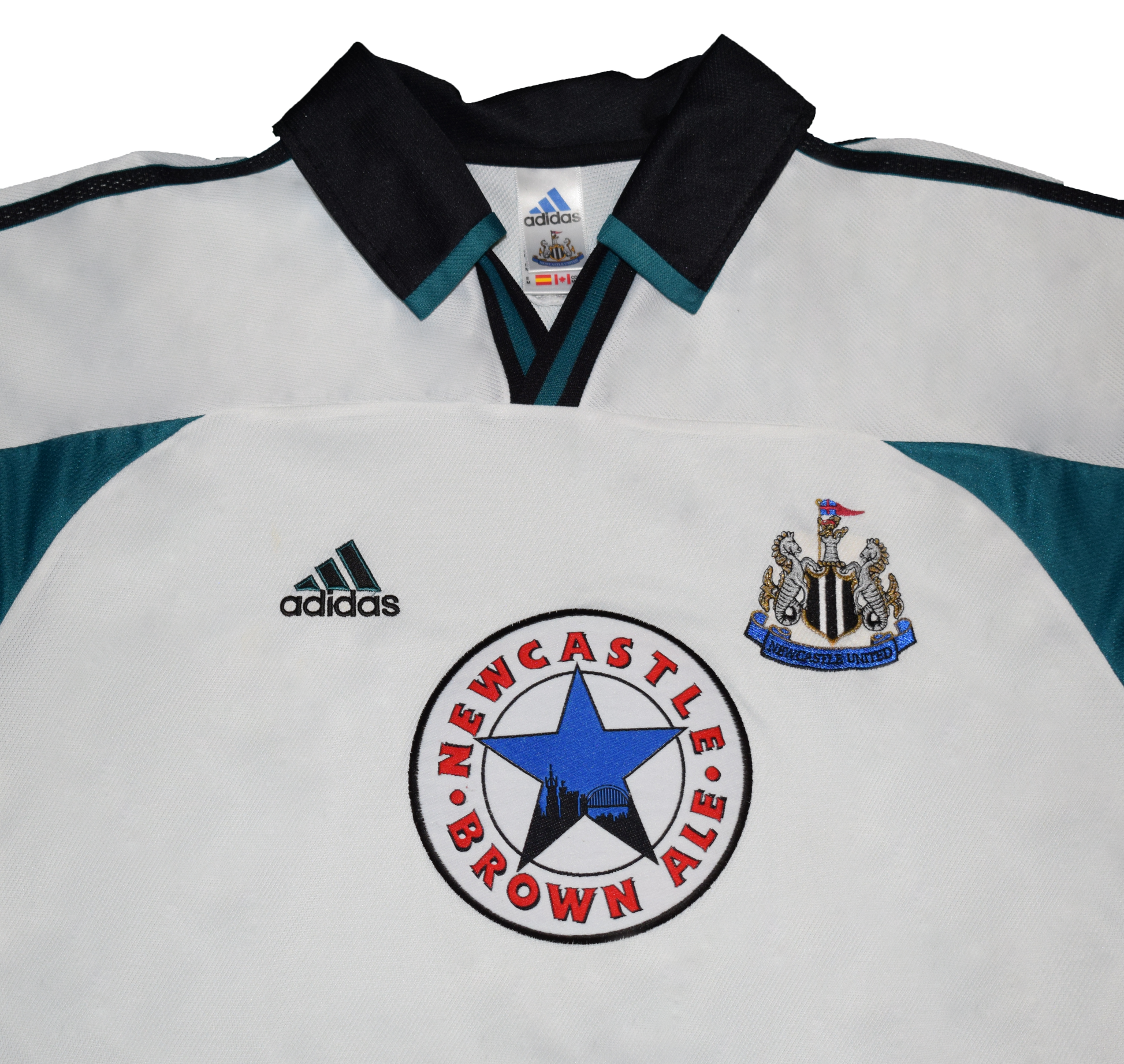 Newcastle 1999/00 Away kit Medium