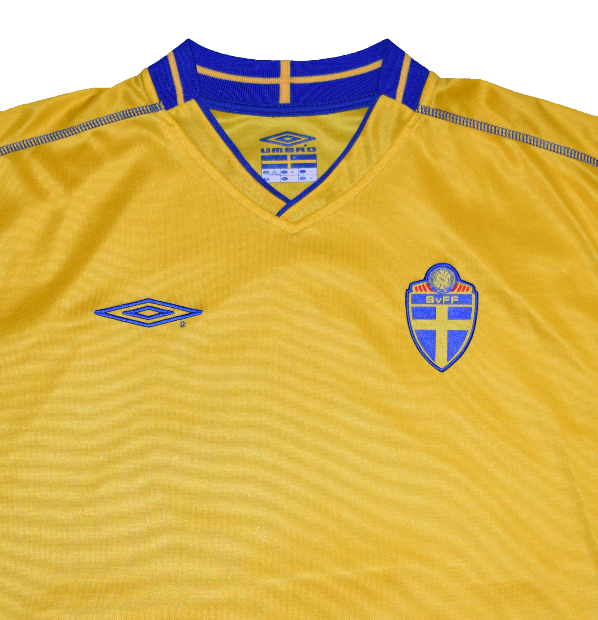 Sweden 2004 EURO Home kit Large