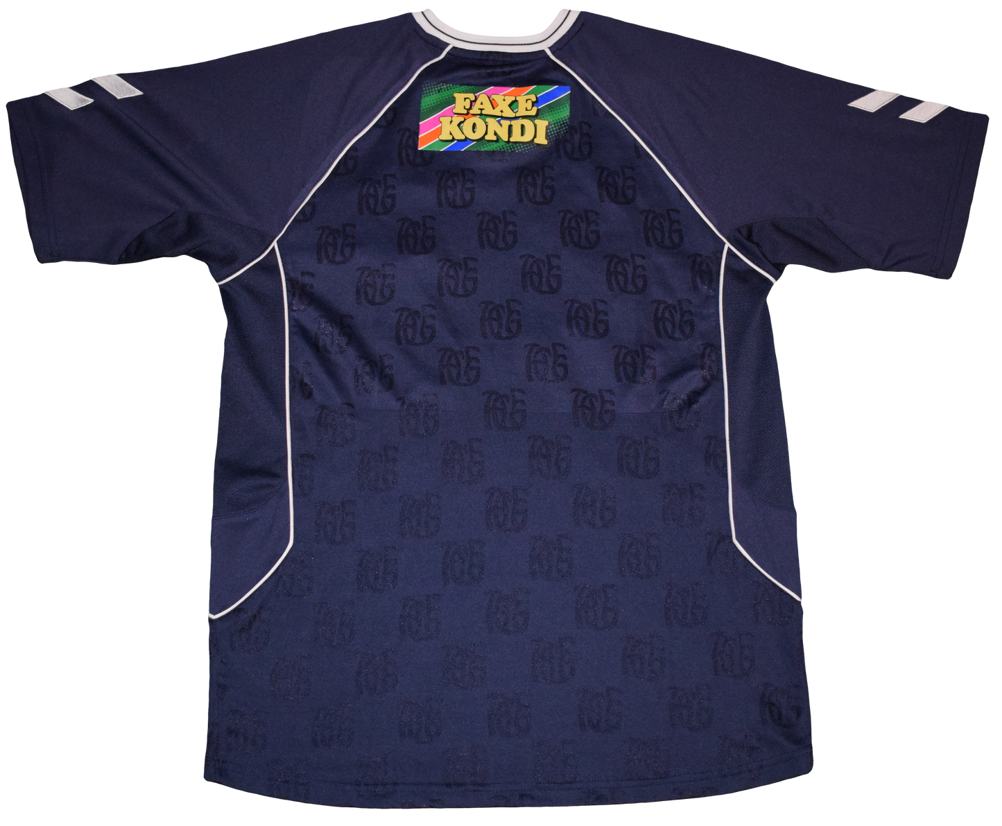 AGF Aarhus 2009/10 Third kit Small
