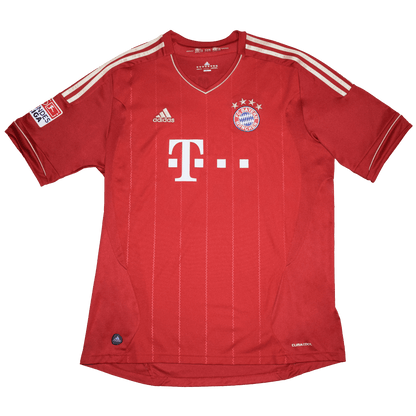 Bayern München 2011/12 Home Kit with Official Mario Gomez Print XL