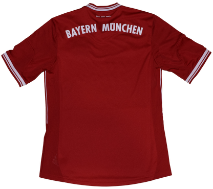 Bayern München 2013/14 Home kit Medium