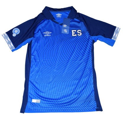 El Salvador 2019 Home kit Small BNWT