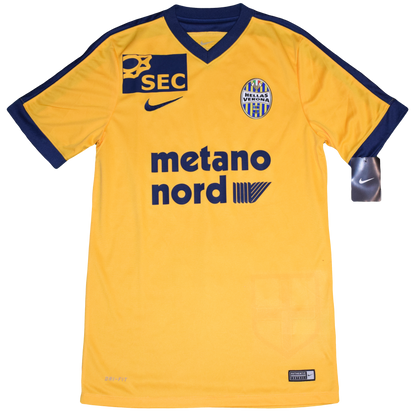 Hellas Verona 2016/17 Away kit Small BNWT