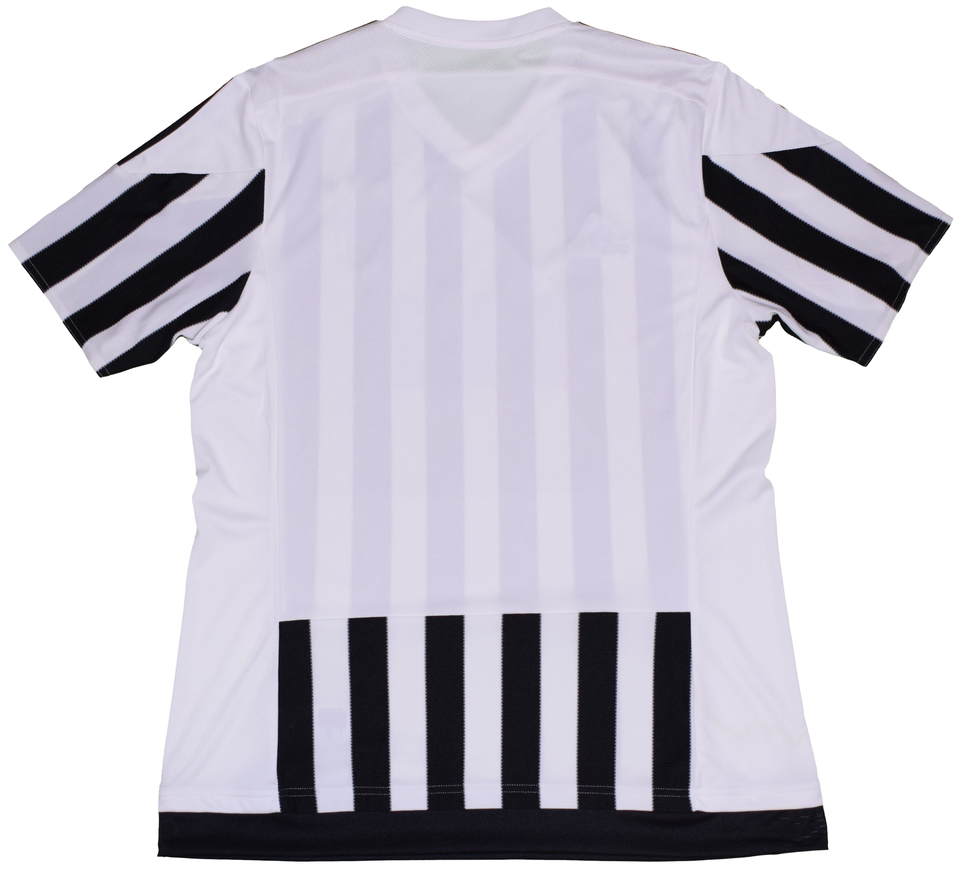 Juventus 2015/16 Home kit Large