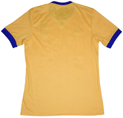 Juventus 2017/18 Away kit Small