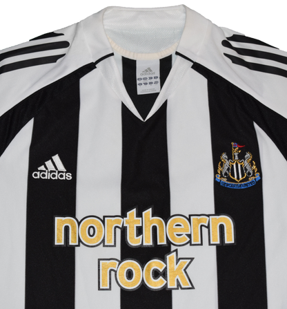 Newcastle 2006/07 Home kit Small