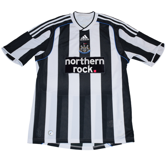 Newcastle 2009/10 Home kit Medium