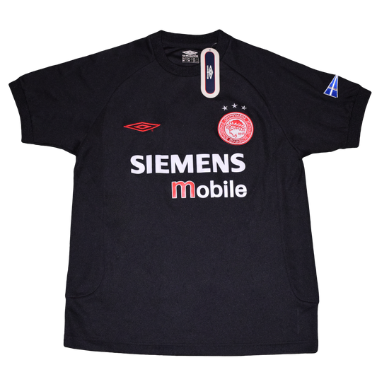 Olympiacos 2004/05 Away kit with Official Rivaldo Print Small BNWT