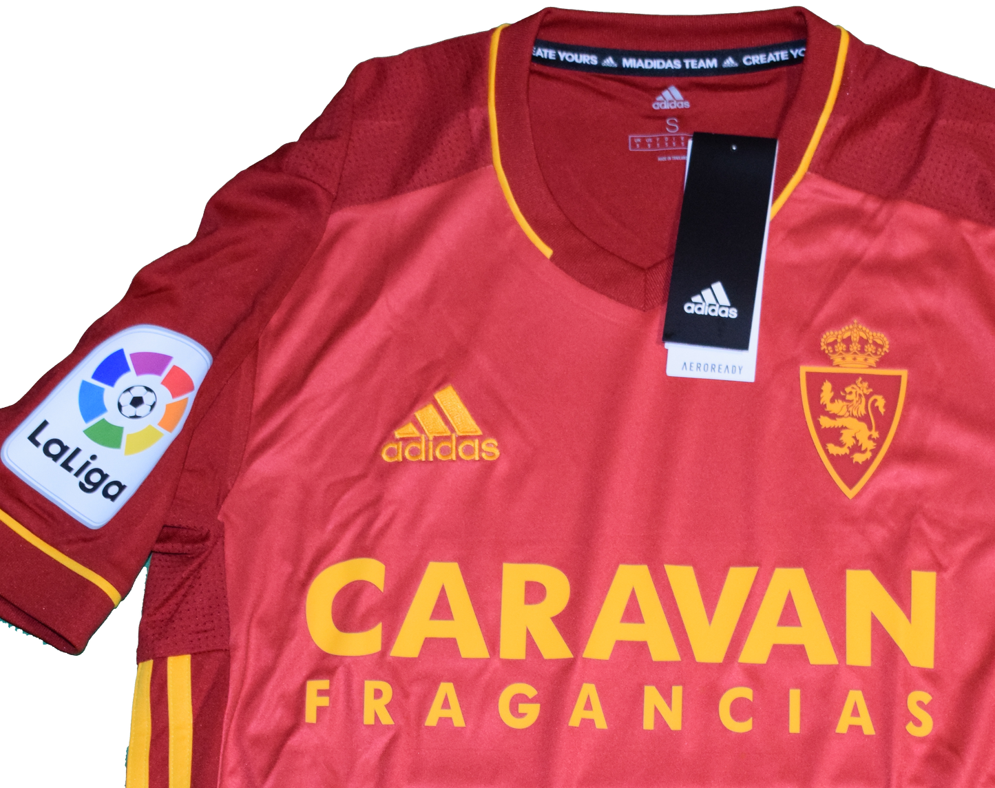 Real Zaragoza 2020/21 Away kit Small BNWT